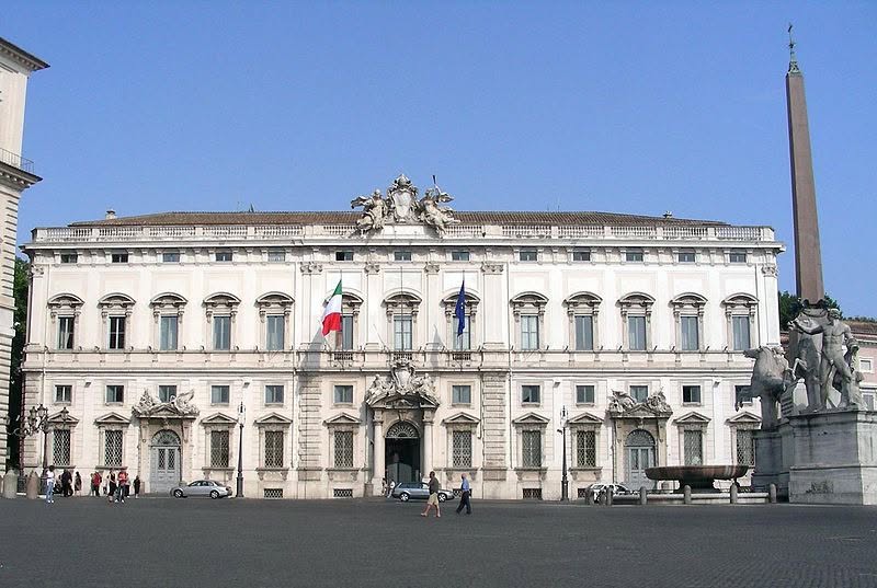 I giudici facciano i giudici!